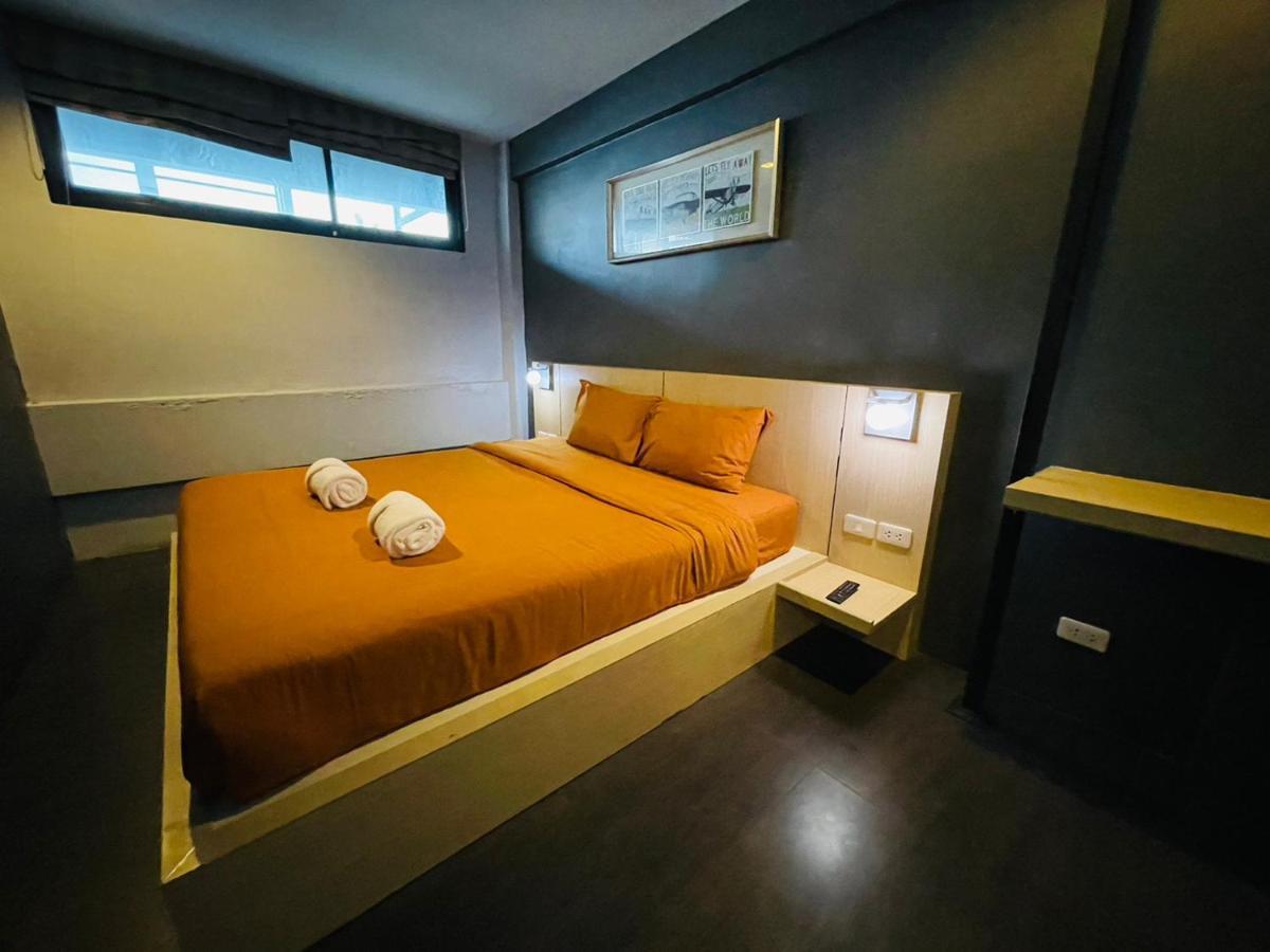 Rabbitel Phuket Hostel Eksteriør bilde