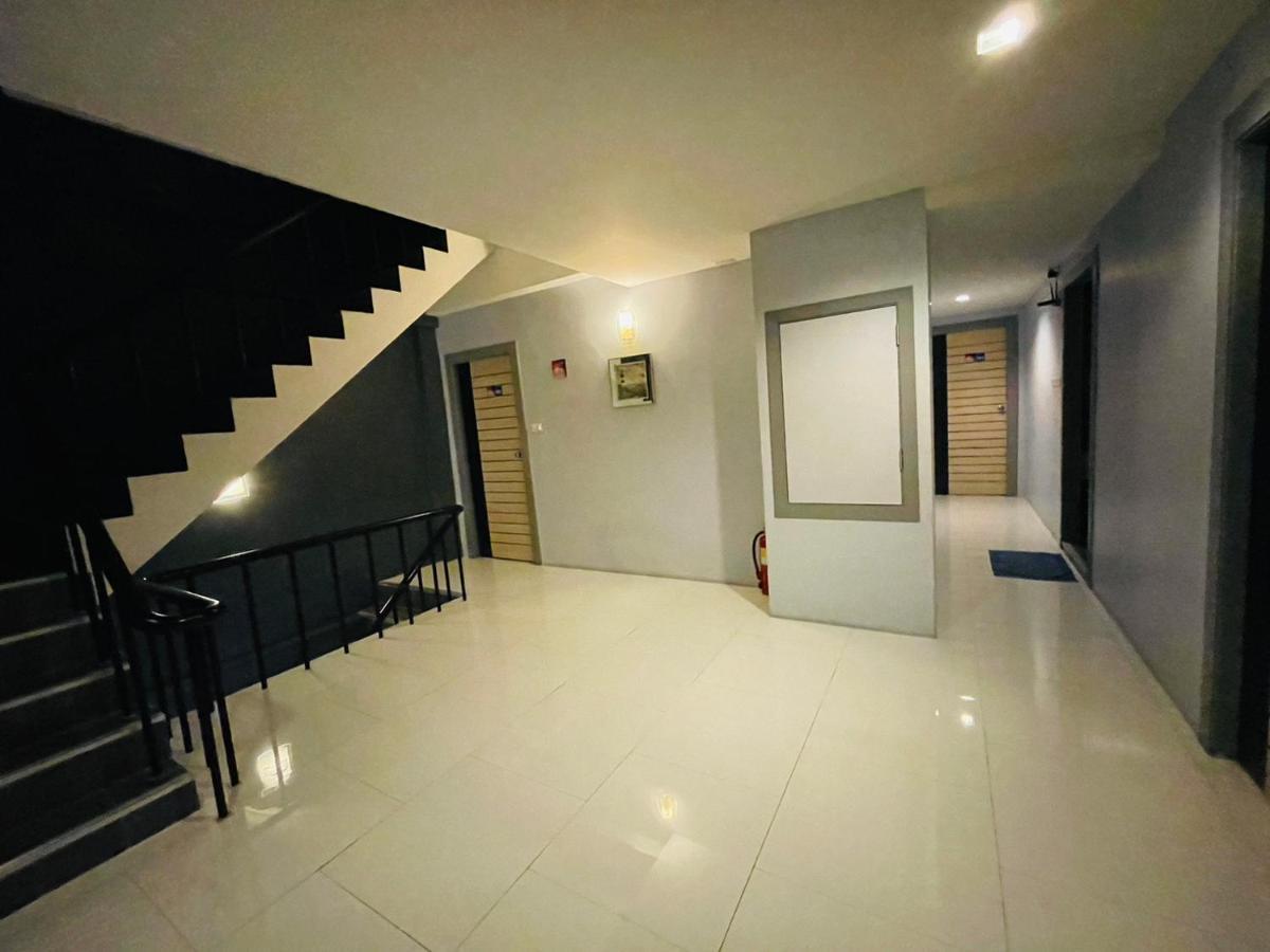Rabbitel Phuket Hostel Eksteriør bilde
