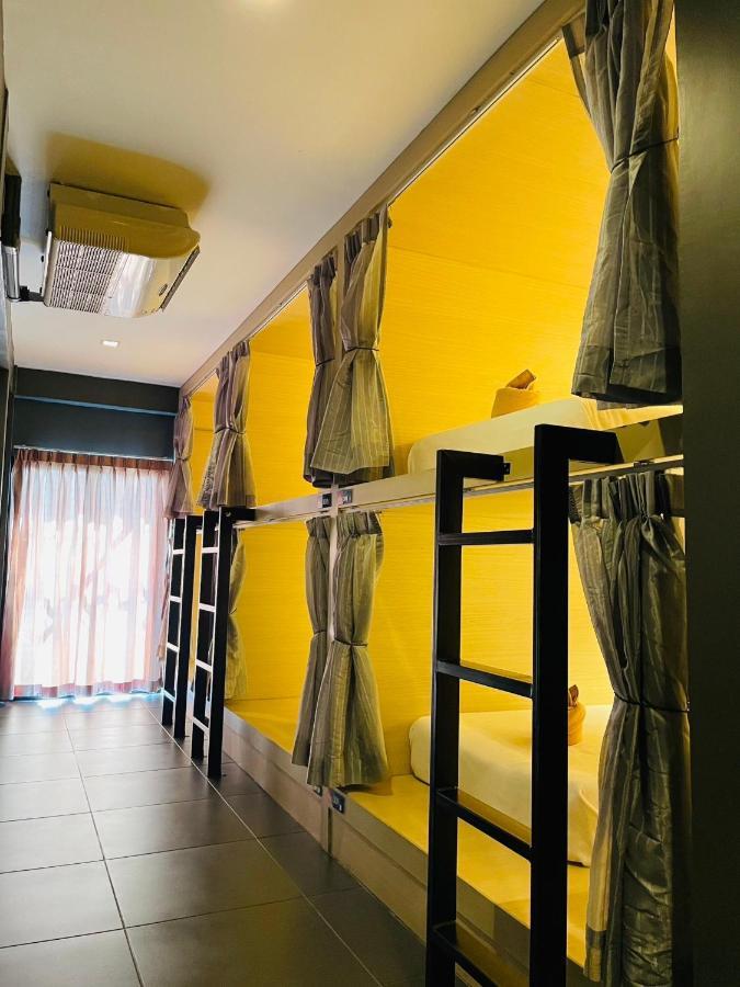 Rabbitel Phuket Hostel Eksteriør bilde