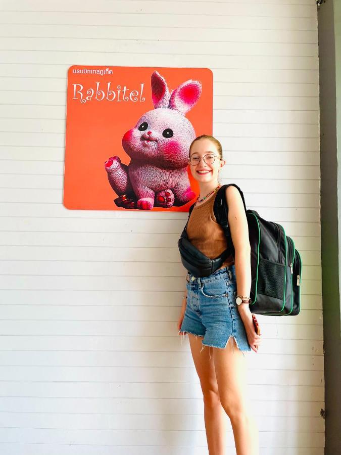 Rabbitel Phuket Hostel Eksteriør bilde